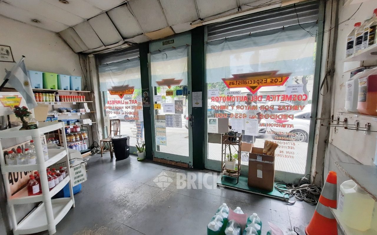 ALVAREZ THOMAS, AV. al 700 3