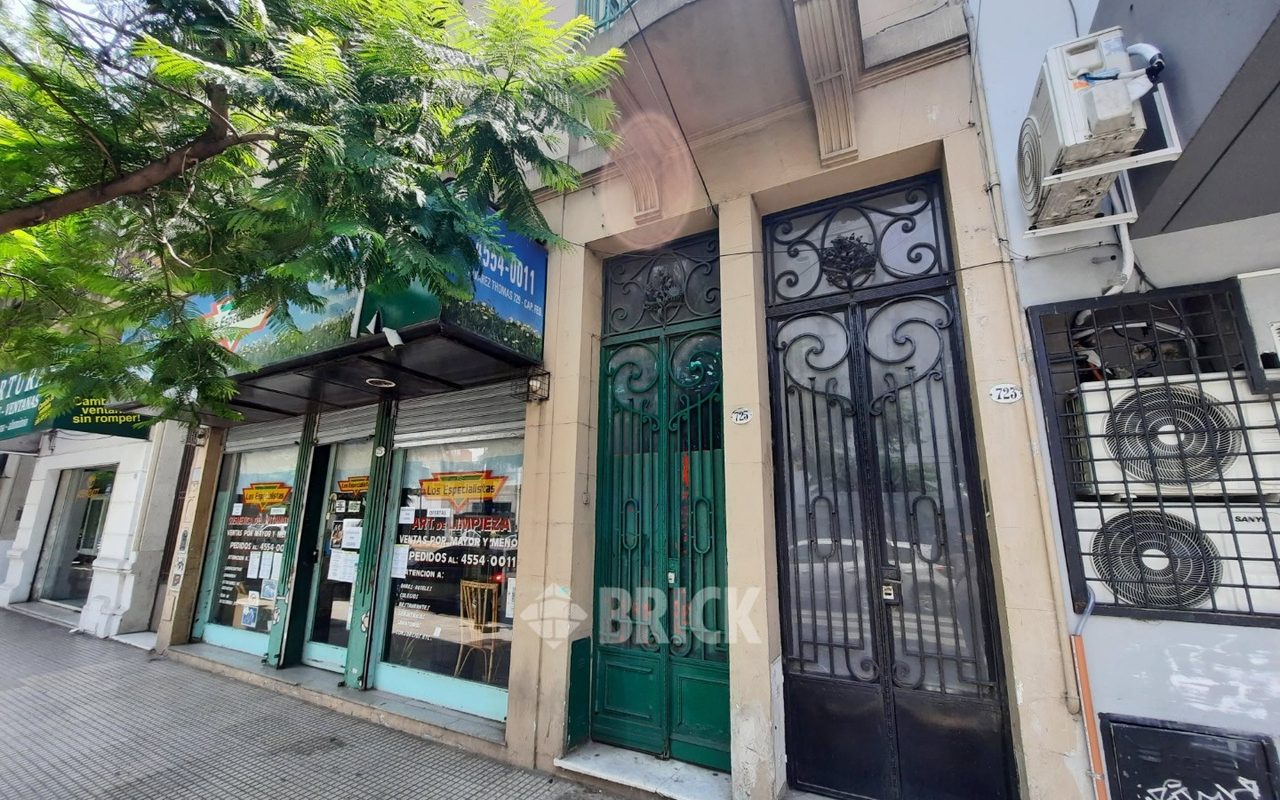 ALVAREZ THOMAS, AV. al 700 32