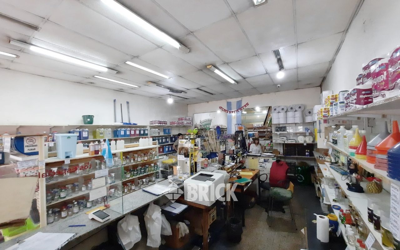 ALVAREZ THOMAS, AV. al 700 5