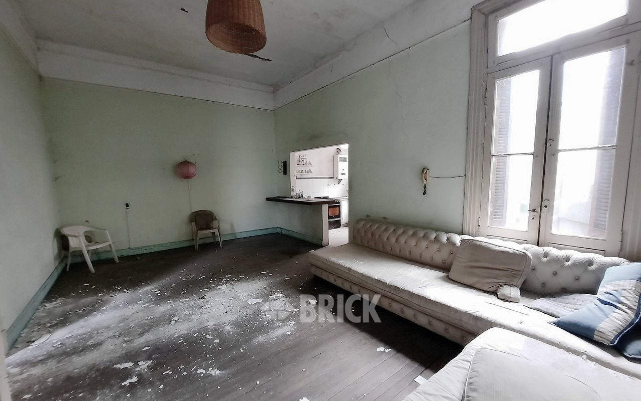 ALVAREZ THOMAS, AV. al 700 54