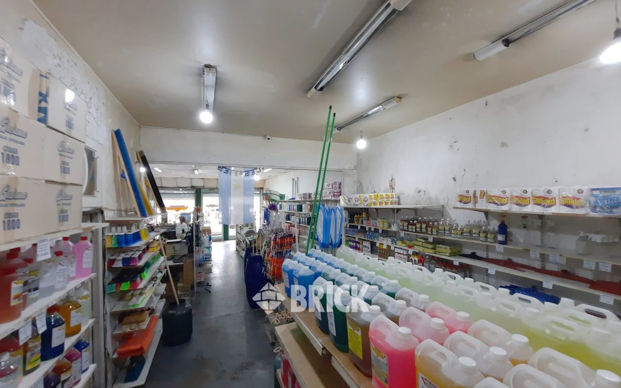 ALVAREZ THOMAS, AV. al 700 7