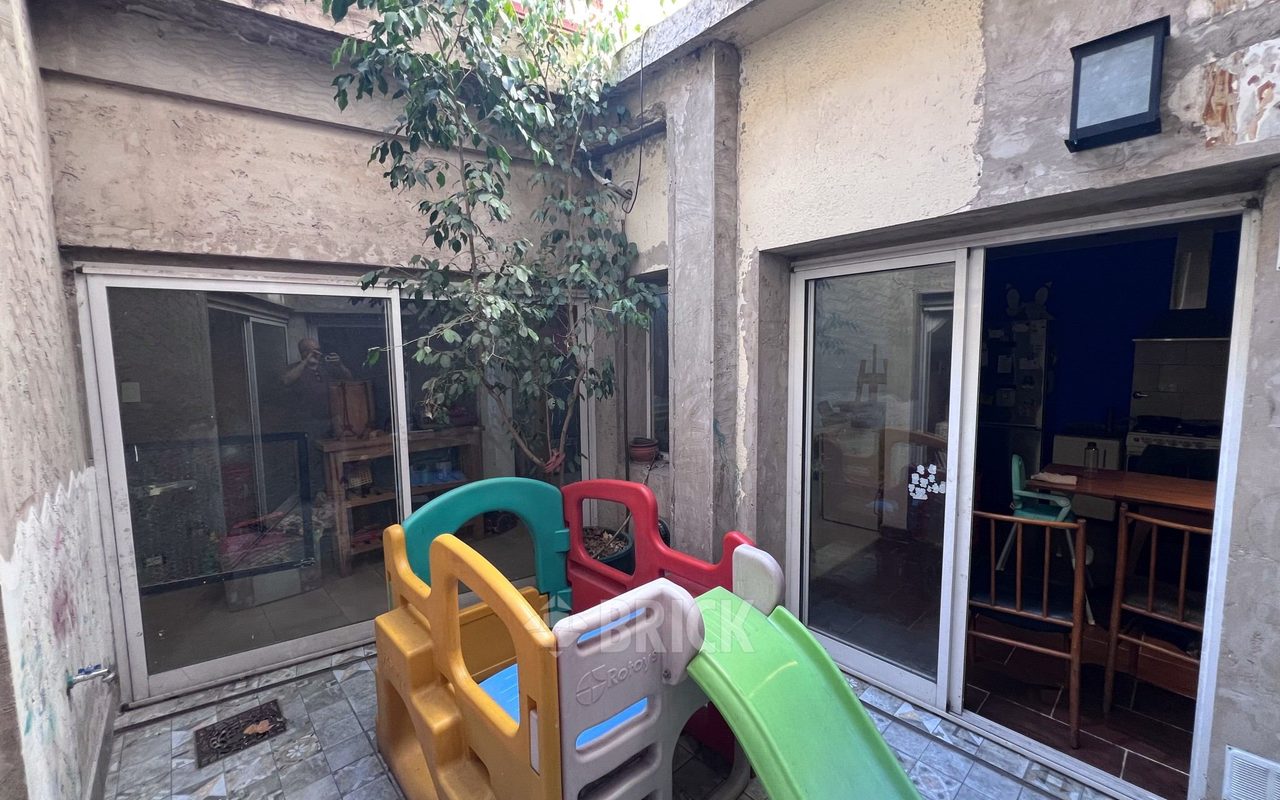 PRIMERA JUNTA al 3800 Piso PB 12