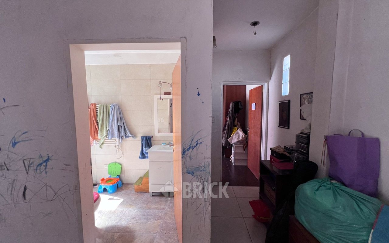 PRIMERA JUNTA al 3800 Piso PB 23