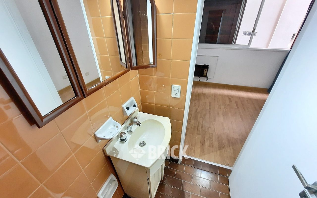 TUCUMAN al 3700 Piso 3 12