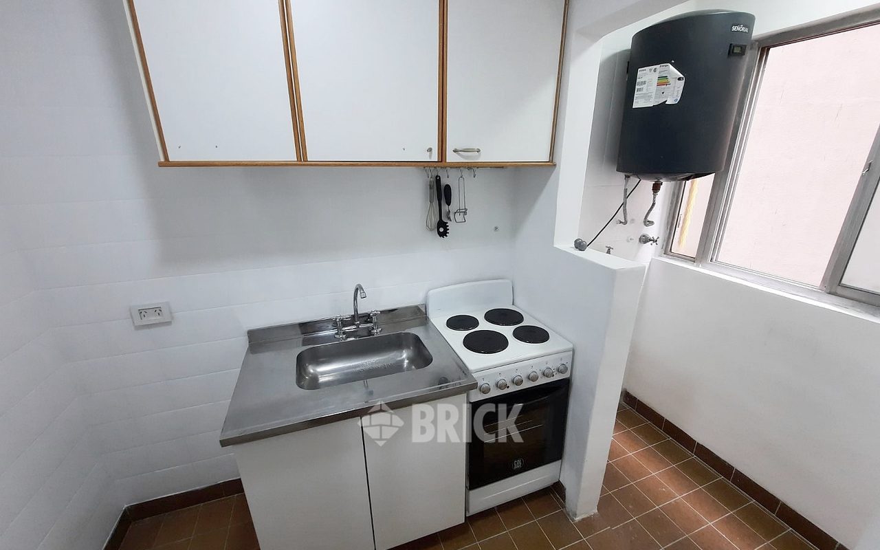 TUCUMAN al 3700 Piso 3 13