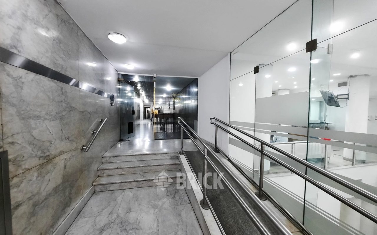 SUIPACHA al 600 Piso 2 16