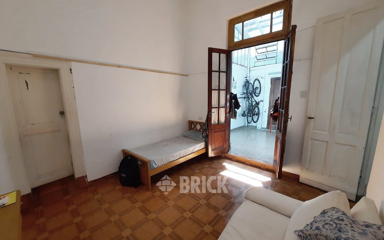 BELGRANO, AV. al 3300 Piso PB 20