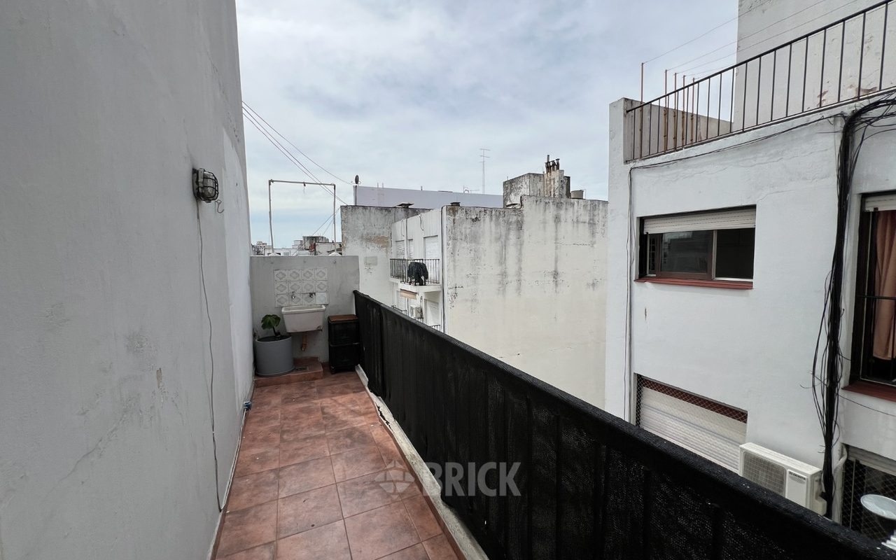 BILLINGHURST al 1200 Piso 9 11