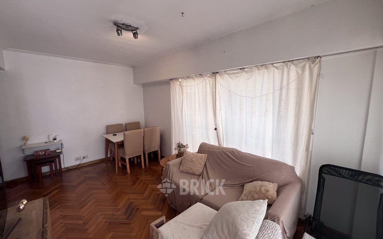 SANTA FE, AV. al 2500 Piso 8 3