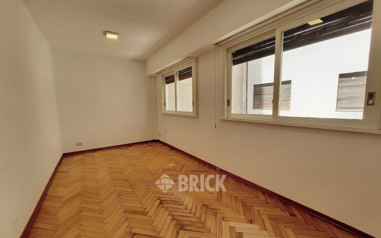 PUEYRREDON, AV. al 1300 Piso 9 1