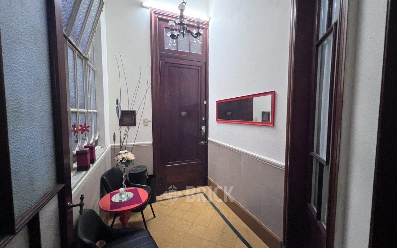 LAVALLE al 900 Piso 1 4