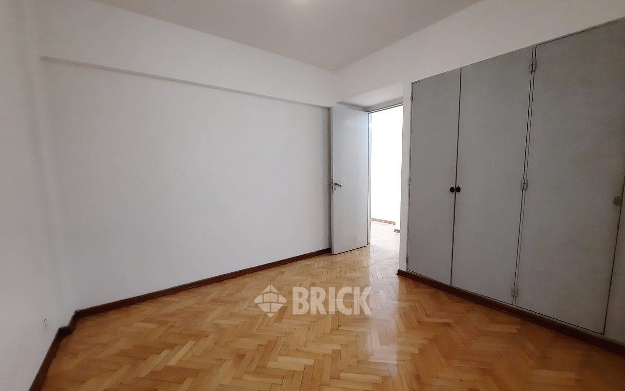 PUEYRREDON, AV. al 1300 Piso 7 11