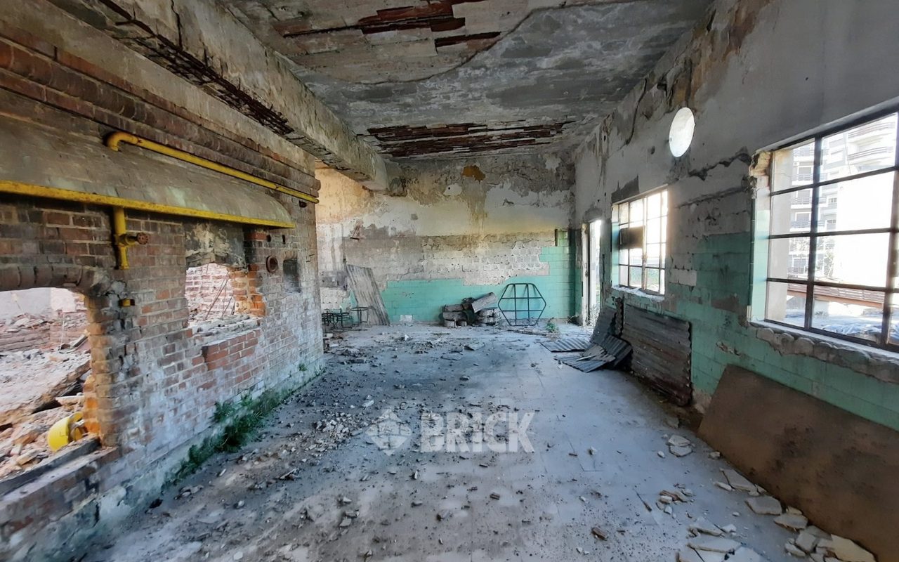 YRIGOYEN, HIPOLITO, AV. al 6600 28