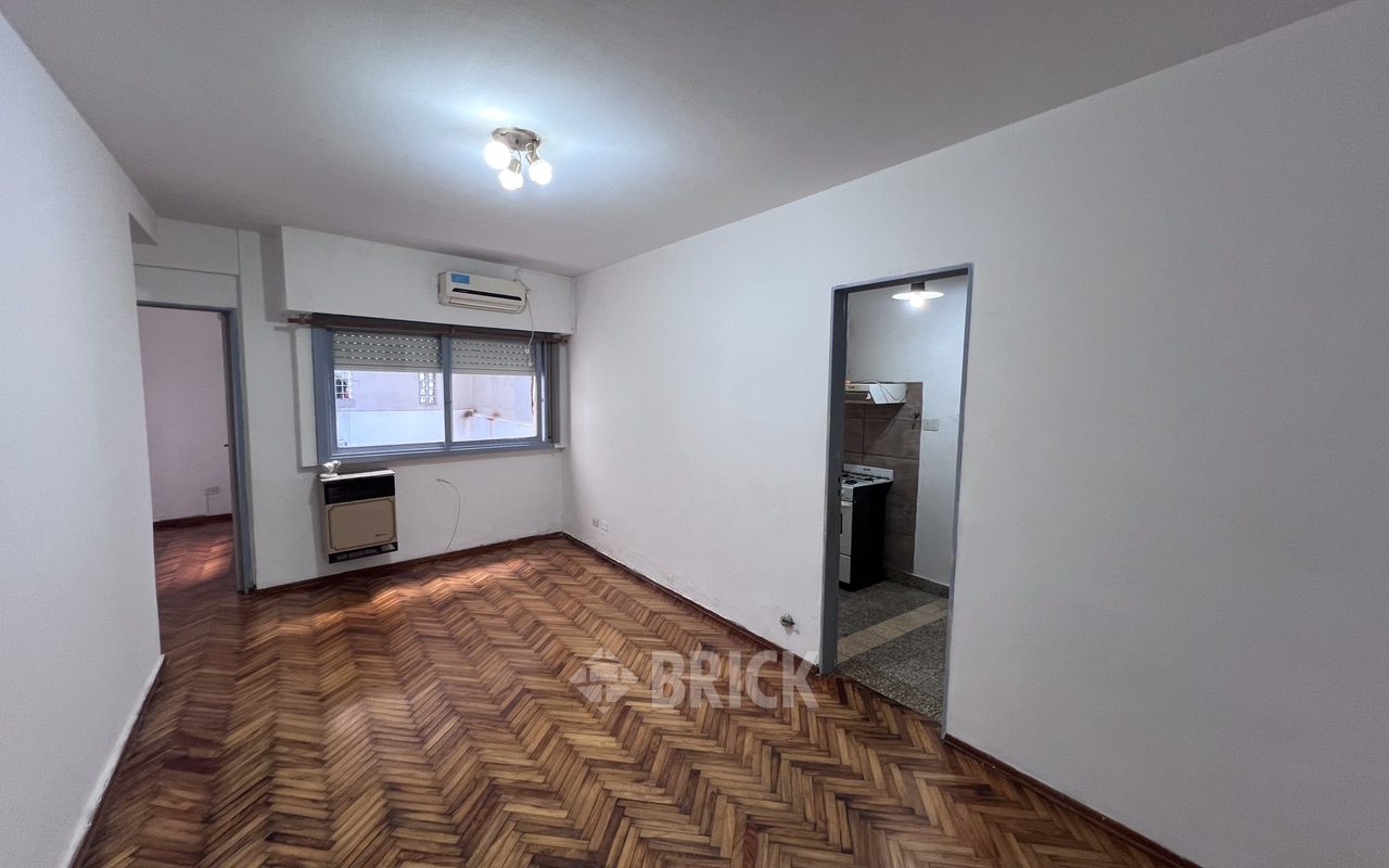 TRELLES, MANUEL al 800 Piso 2 1