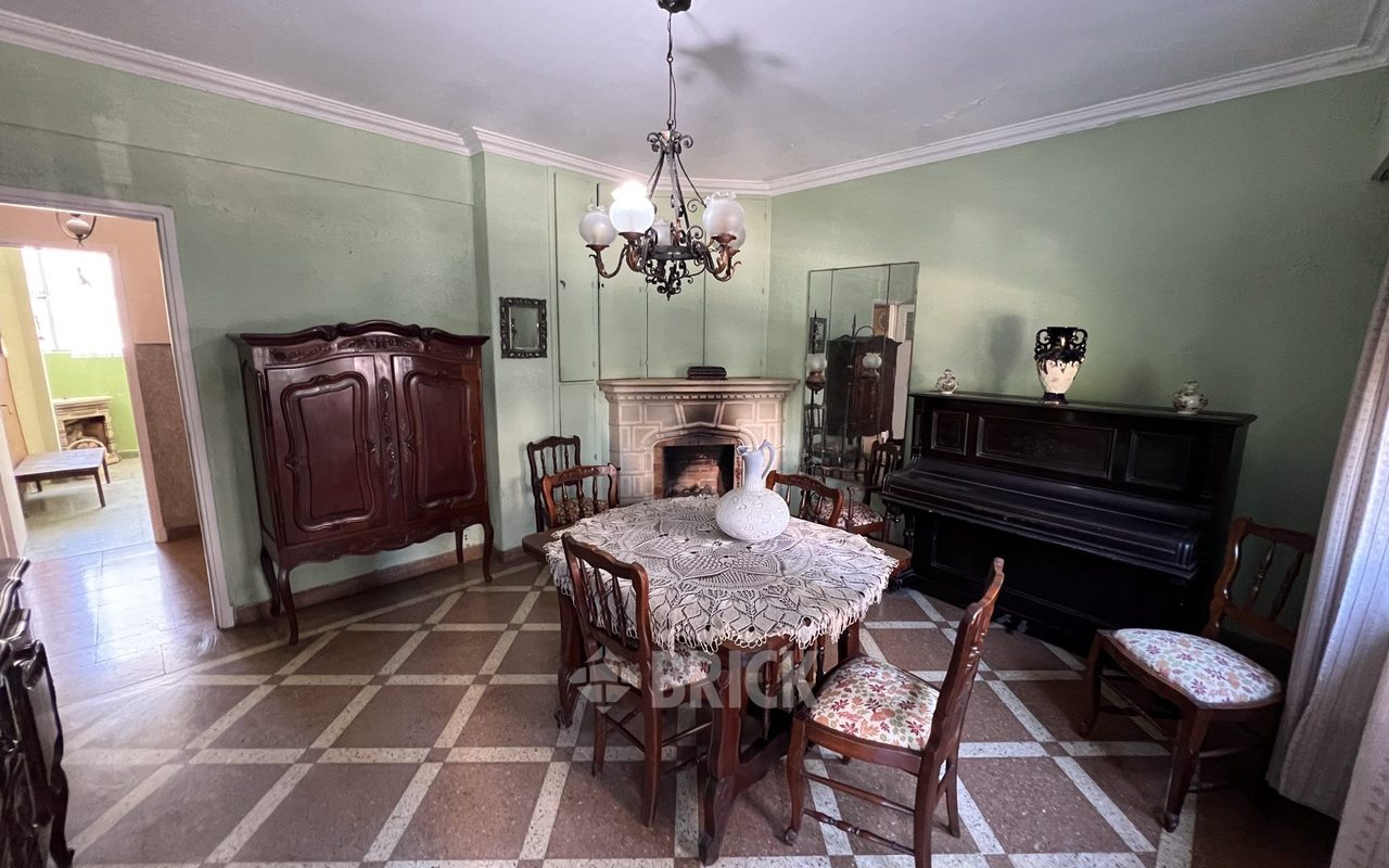 TRIUNVIRATO, AV. al 3300 Piso 1 1