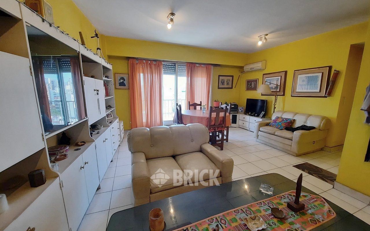 JUJUY, AV. al 100 Piso 8 1