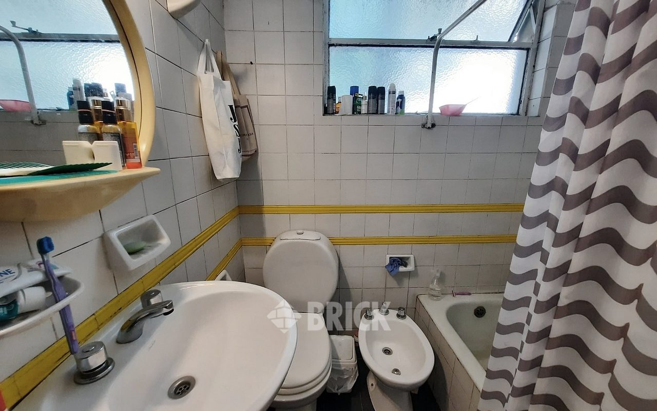 ZAPATA al 100 Piso 1 12