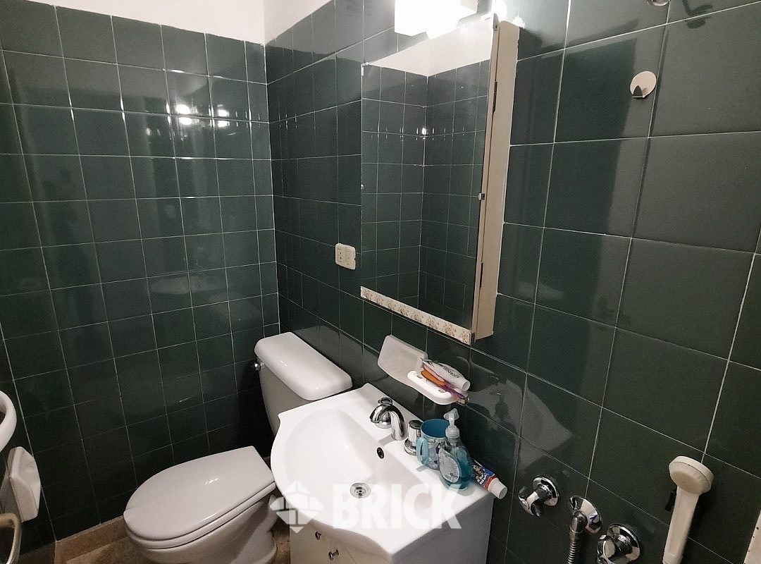 DUMONT, SANTOS al 3300 Piso 8 11