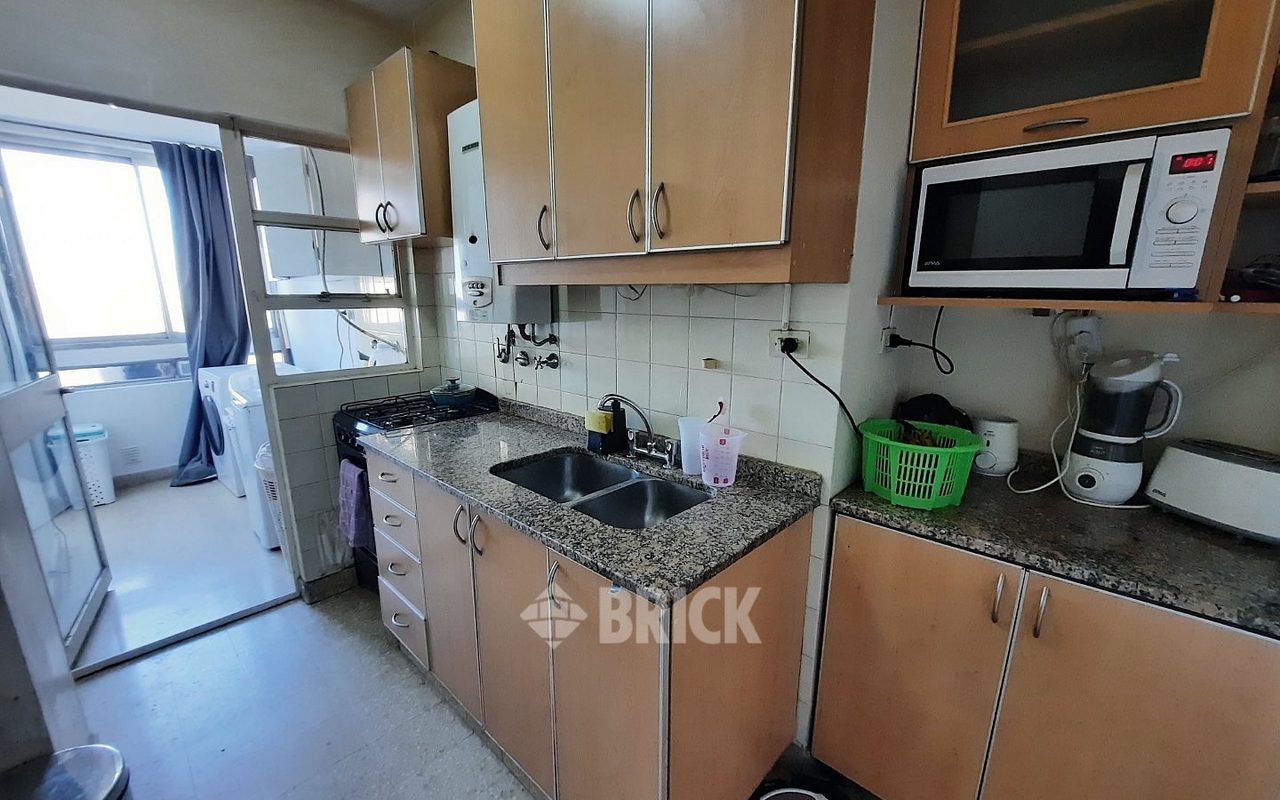 DUMONT, SANTOS al 3300 Piso 8 24