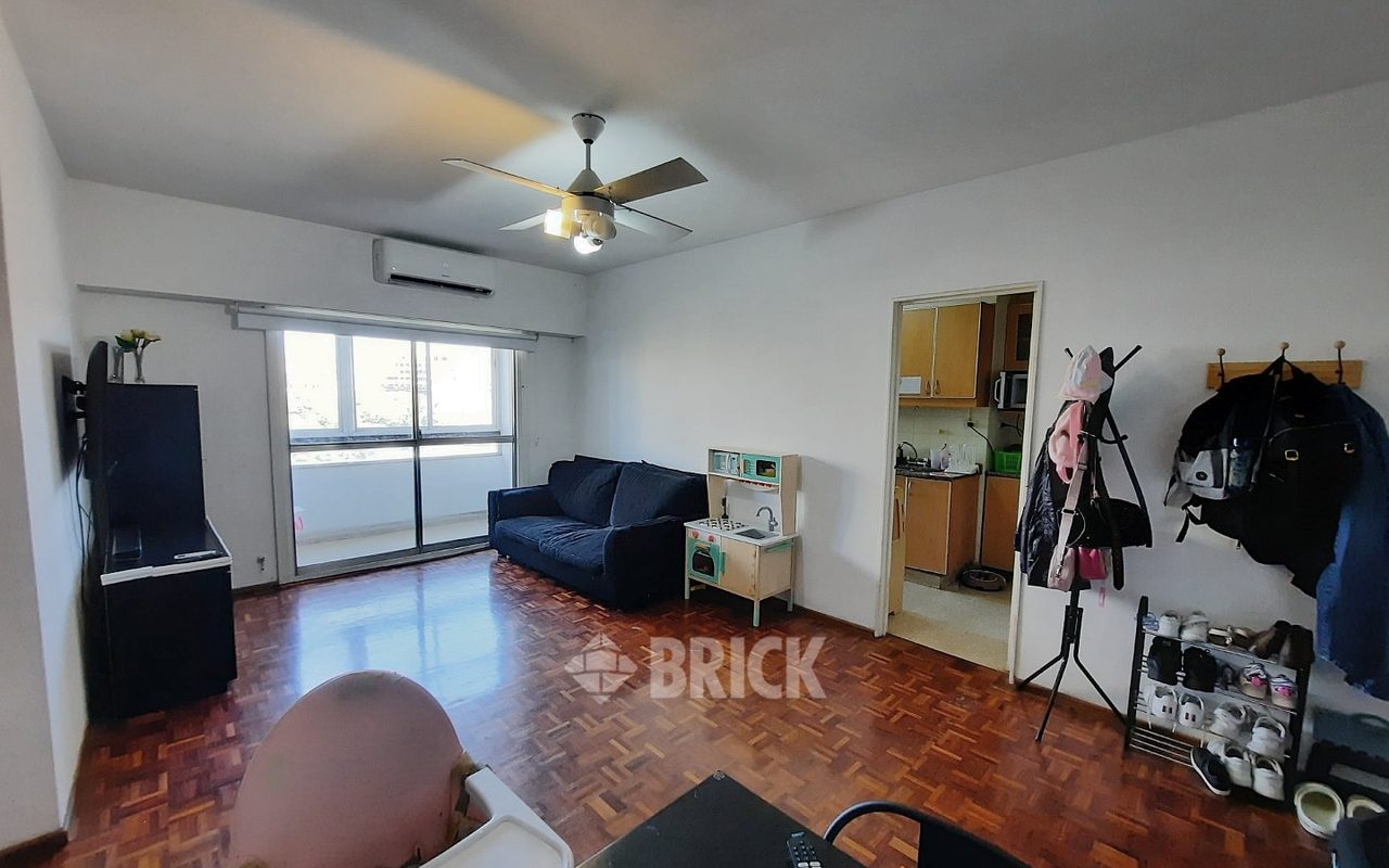 DUMONT, SANTOS al 3300 Piso 8 3