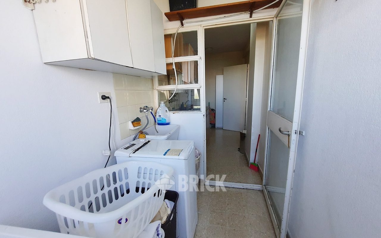 DUMONT, SANTOS al 3300 Piso 8 31