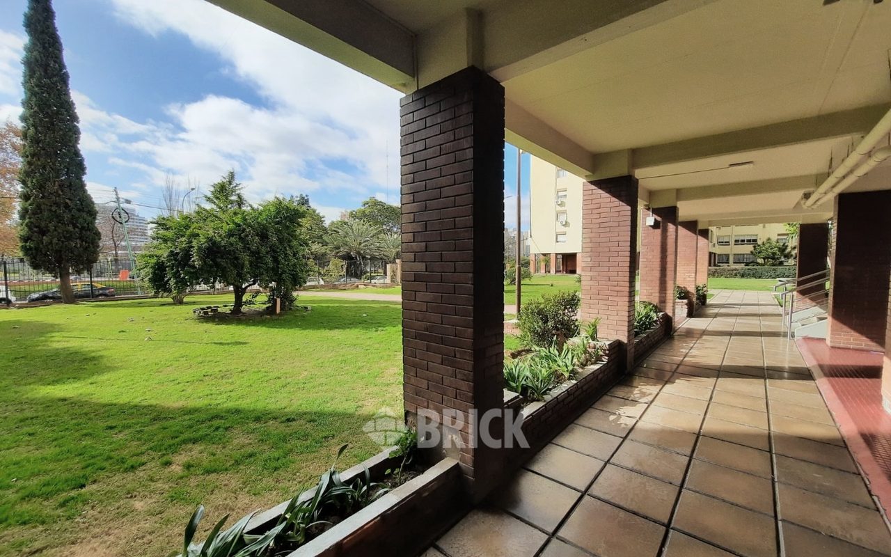 DUMONT, SANTOS al 3300 Piso 8 38