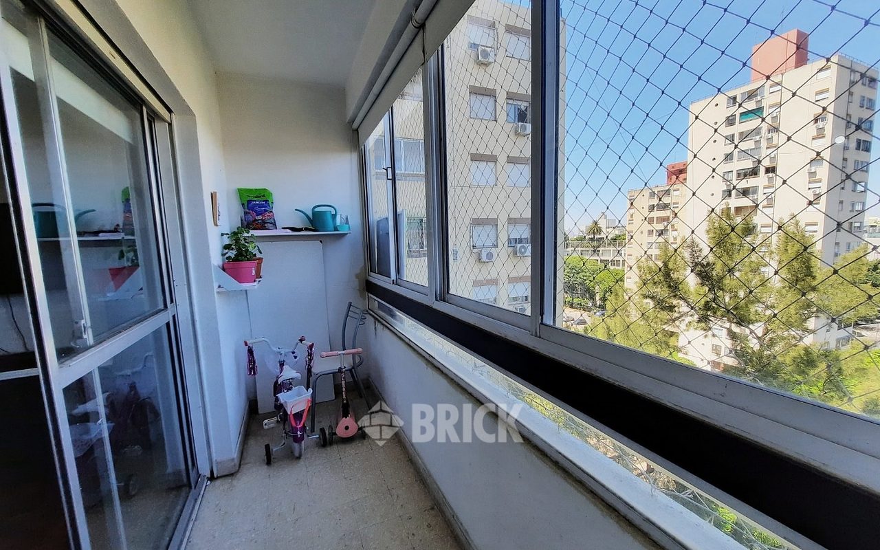 DUMONT, SANTOS al 3300 Piso 8 7