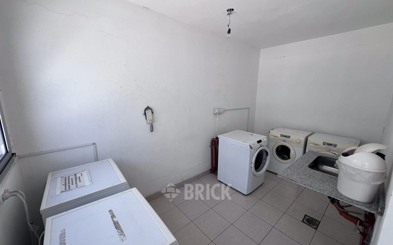 MENDEZ DE ANDES al 1300 Piso 2 12