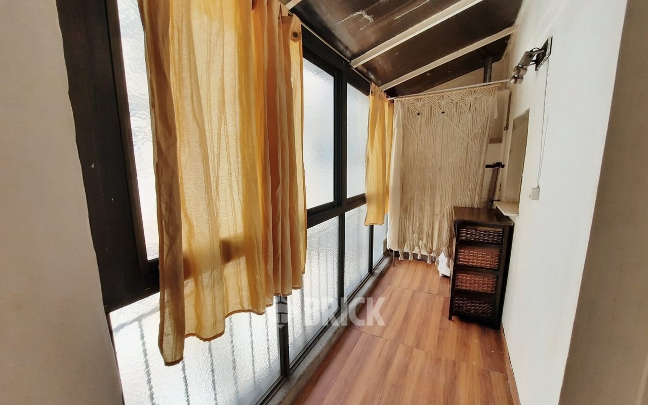 ALVAREZ, JULIAN al 2400 Piso 9 11