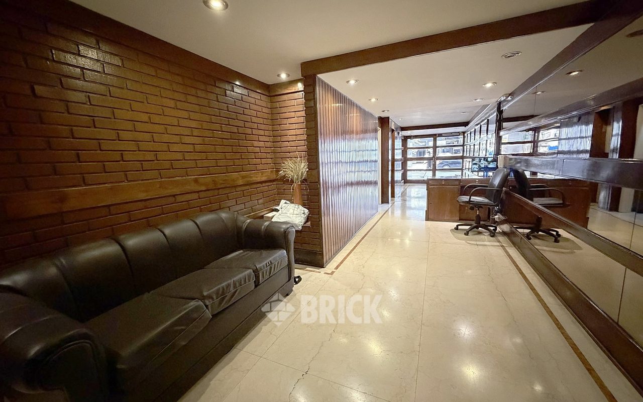 PUEYRREDON, AV. al 1300 Piso 8 27