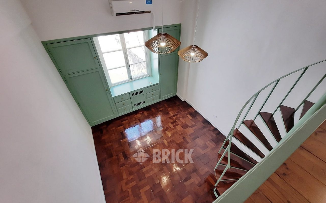 AZCUENAGA al 900 Piso 3 20