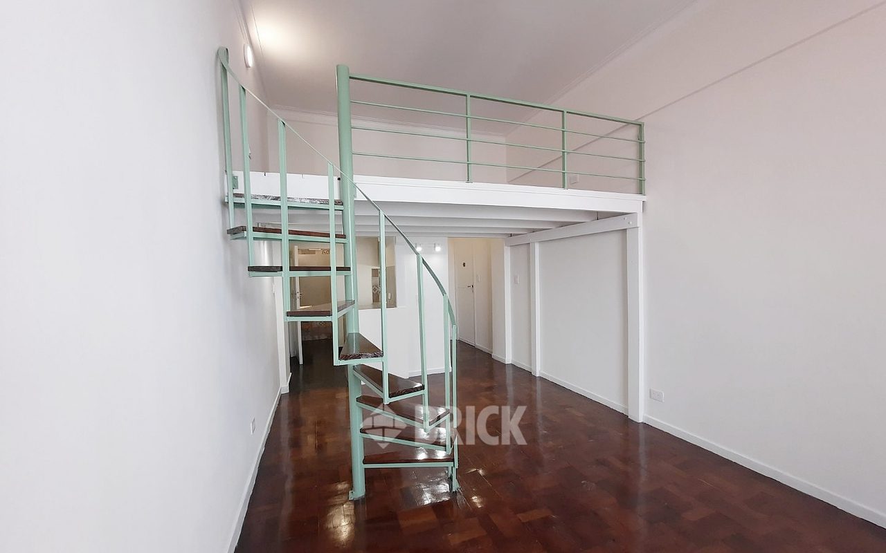 AZCUENAGA al 900 Piso 3 5