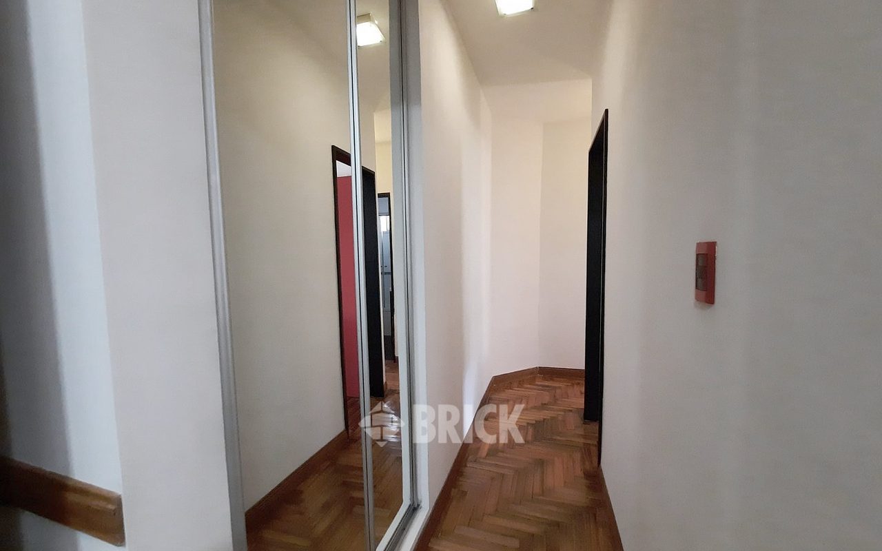 FRAGA al 700 Piso 1 12