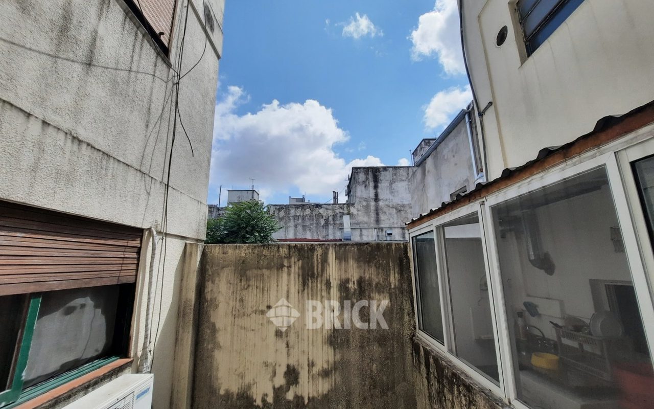 FRAGA al 700 Piso 1 21