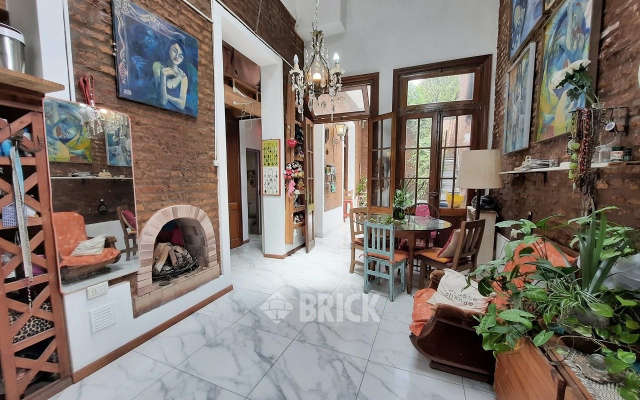 CALVO, CARLOS al 1600 Piso PB 1