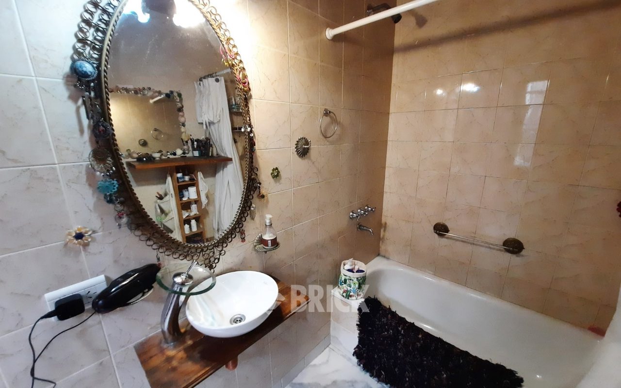 CALVO, CARLOS al 1600 Piso PB 16