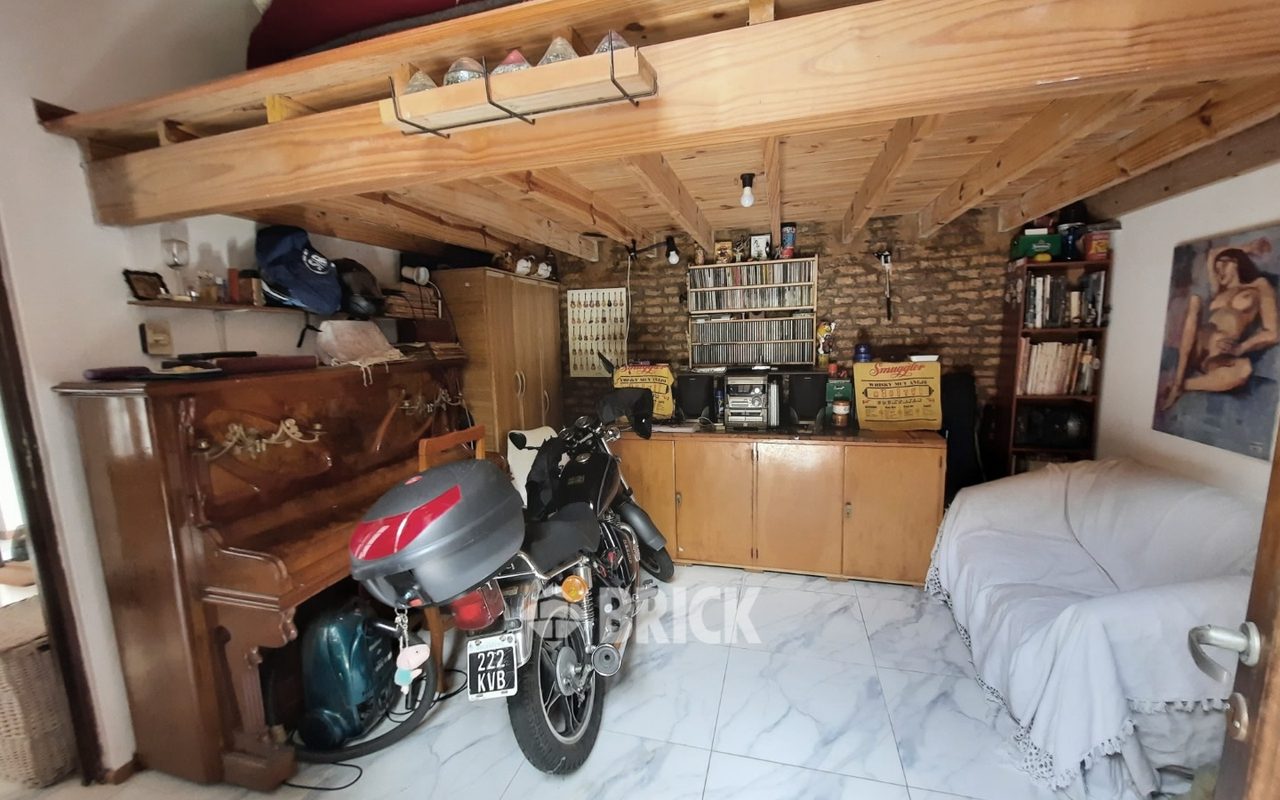 CALVO, CARLOS al 1600 Piso PB 21