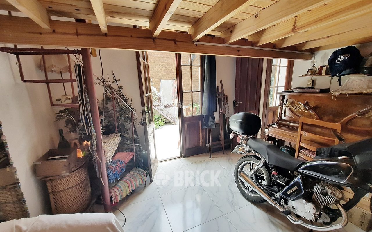 CALVO, CARLOS al 1600 Piso PB 23