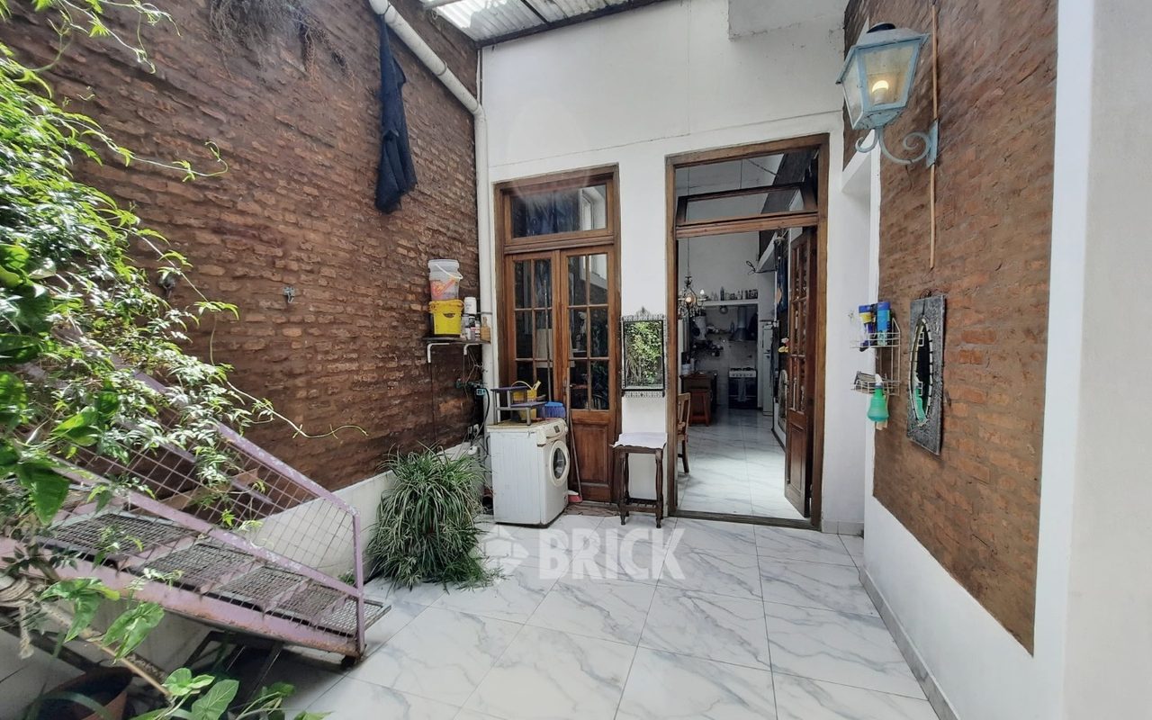 CALVO, CARLOS al 1600 Piso PB 28