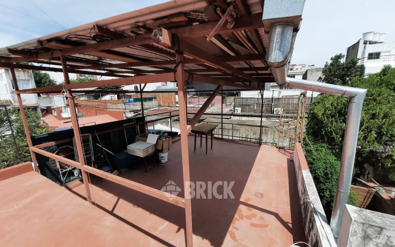 CALVO, CARLOS al 1600 Piso PB 34