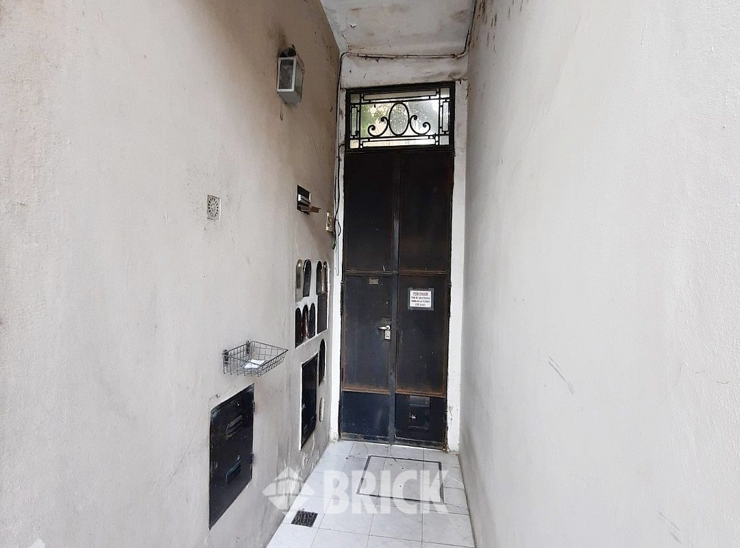 CALVO, CARLOS al 1600 Piso PB 37