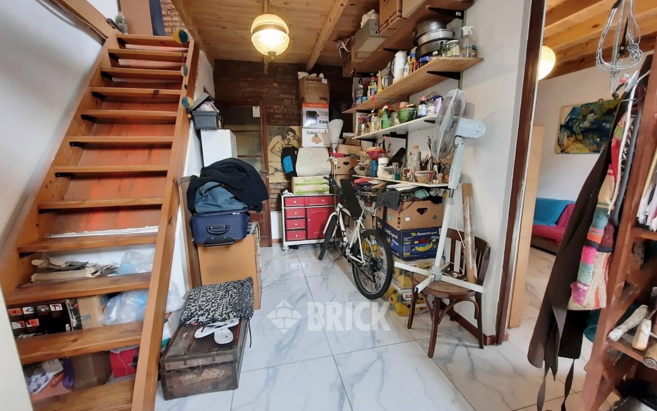 CALVO, CARLOS al 1600 Piso PB 9