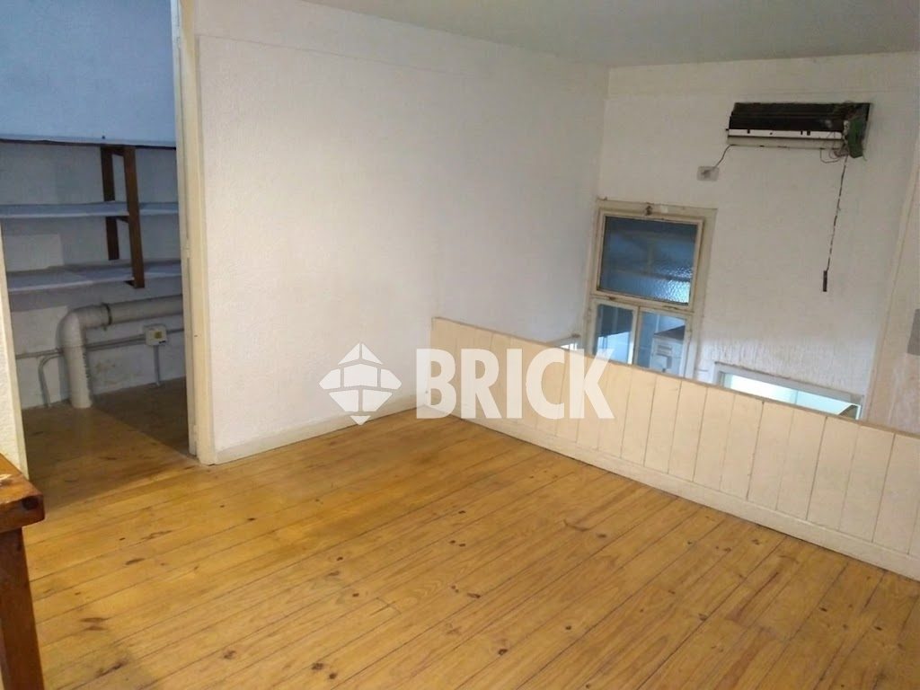 TUCUMAN al 600 Piso PB 19