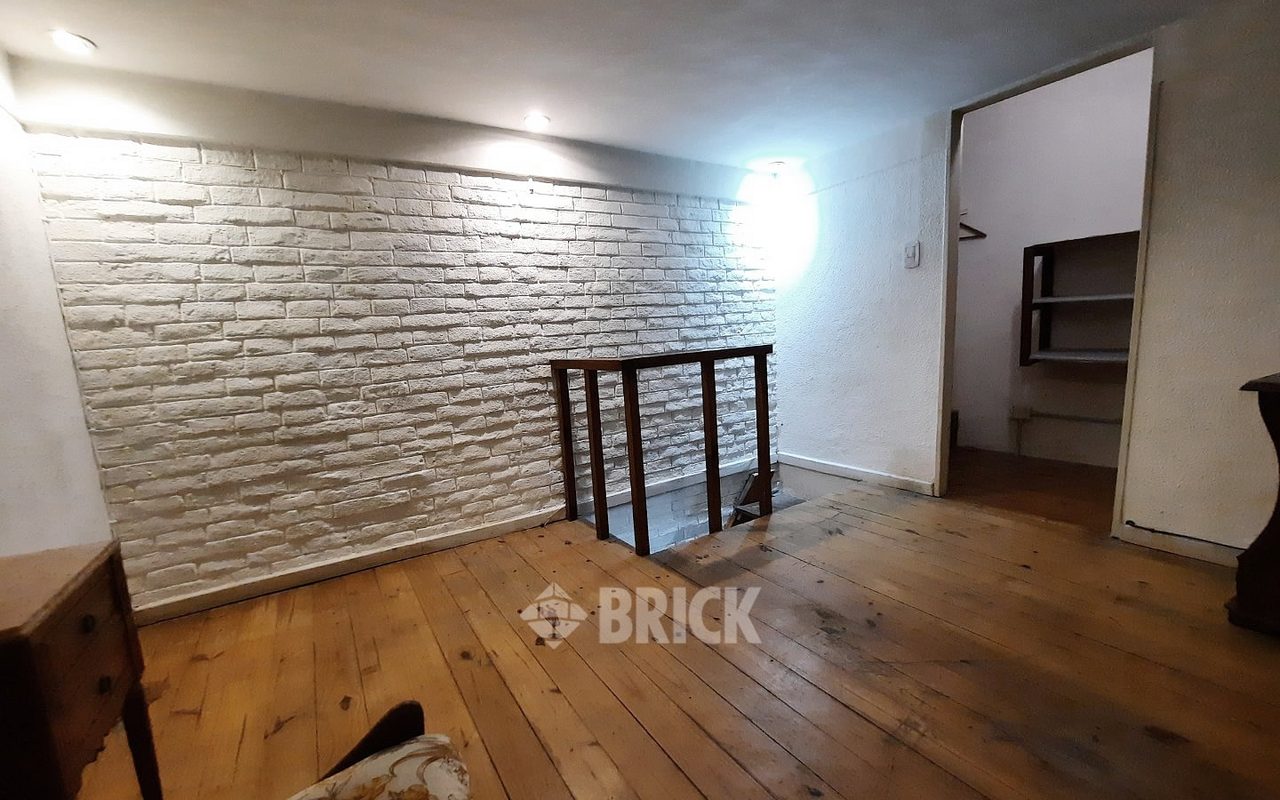 TUCUMAN al 600 Piso PB 24