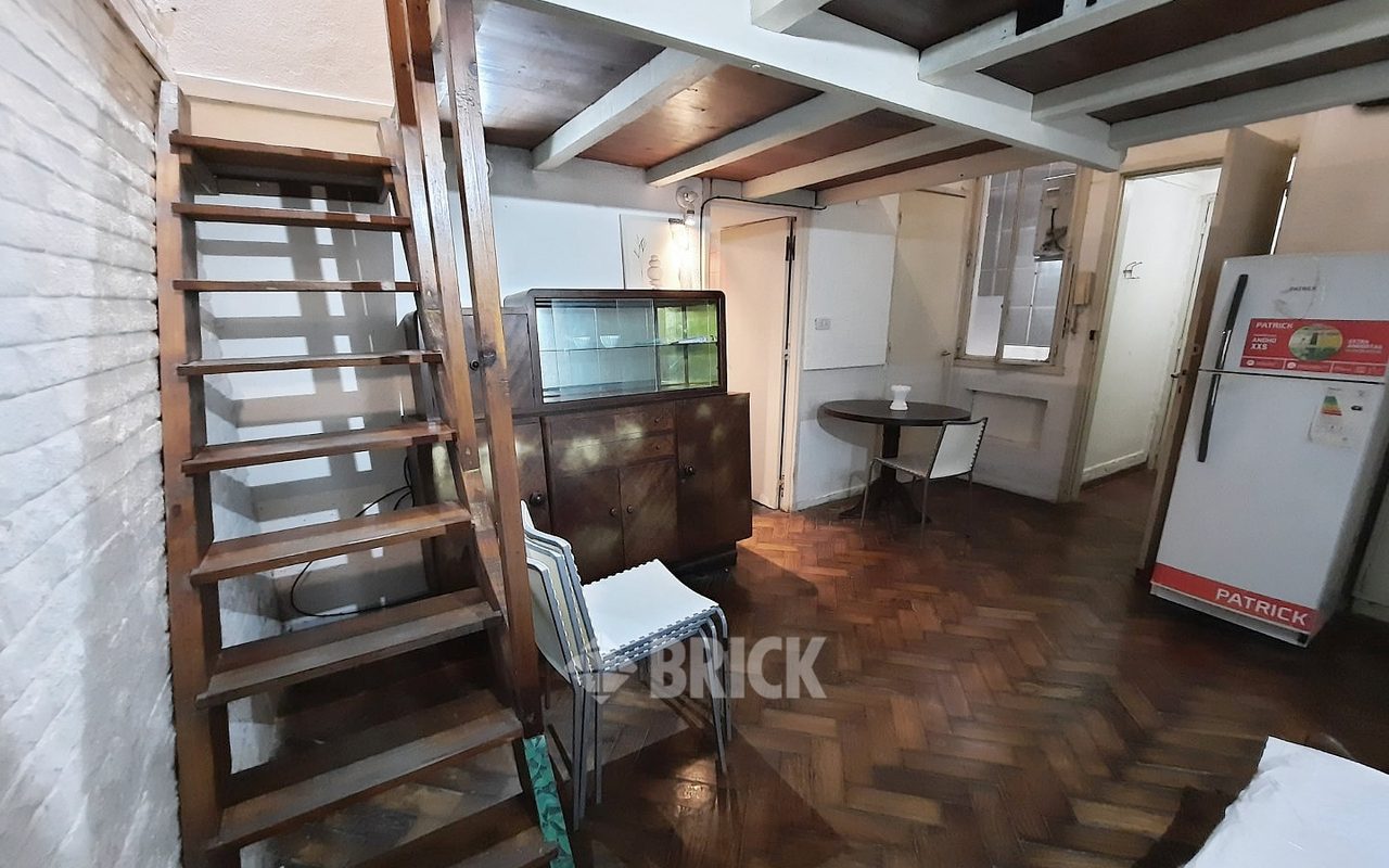 TUCUMAN al 600 Piso PB 4