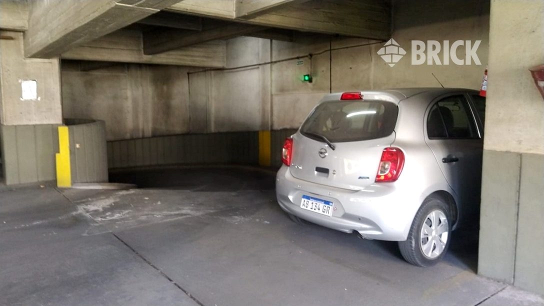 LAS HERAS, AV. al 2500 Piso 3 Nº 40 4