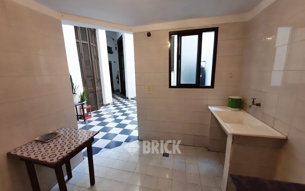 15 DE NOVIEMBRE DE 1889 al 1300 18