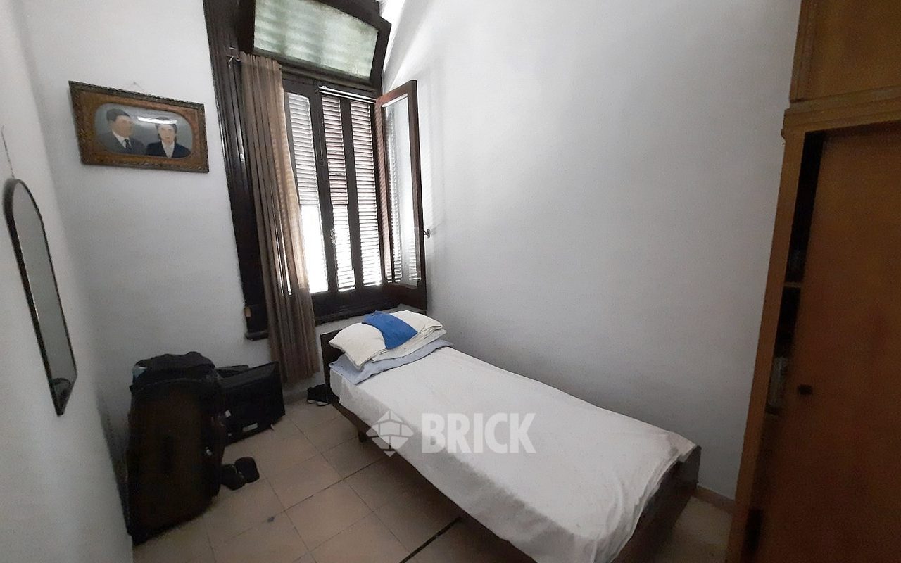 15 DE NOVIEMBRE DE 1889 al 1300 32