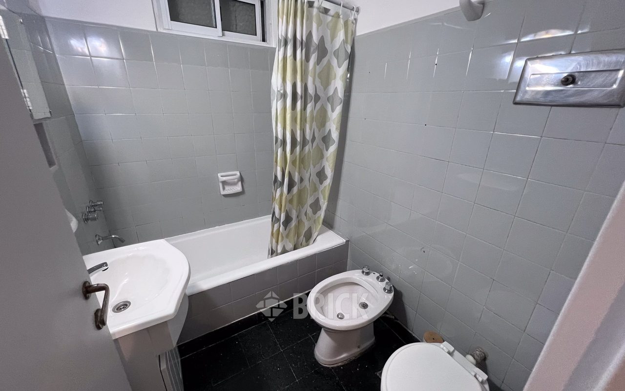 PRINGLES al 400 Piso 3 9