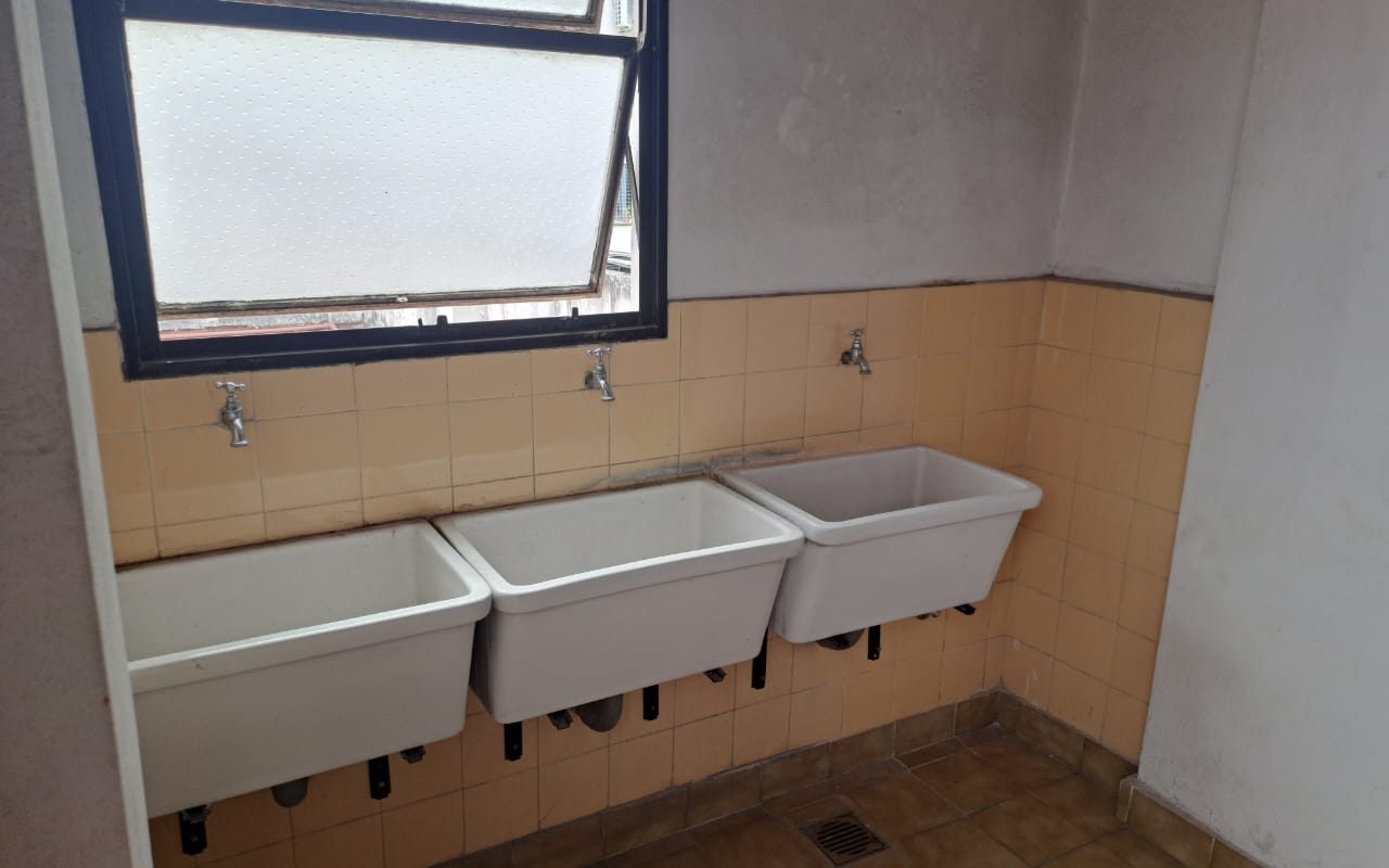 SALGUERO, JERONIMO al 300 Piso 5 8